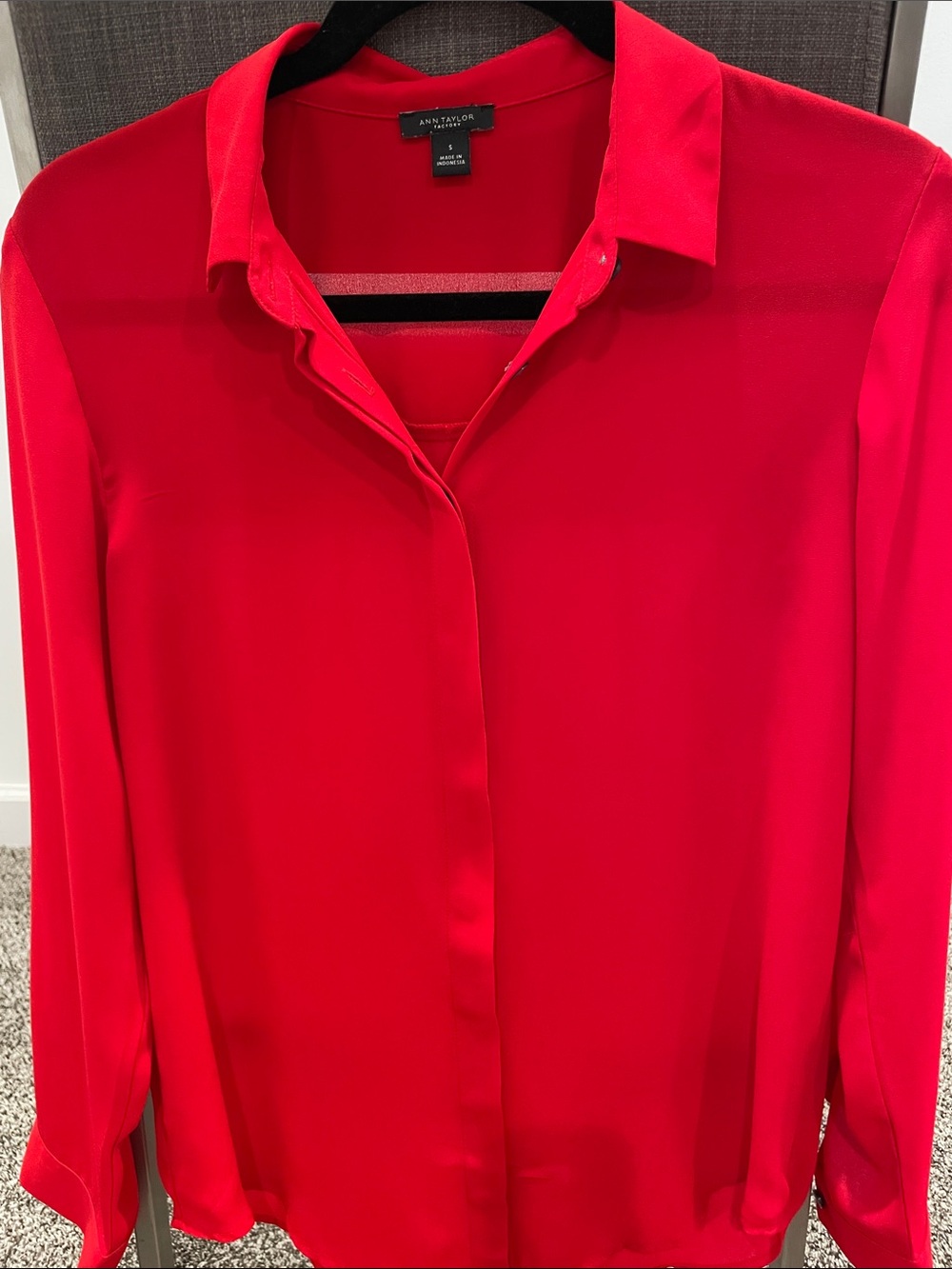 Ann Taylor Vibrant Red Satin-Look Button Down Shirt